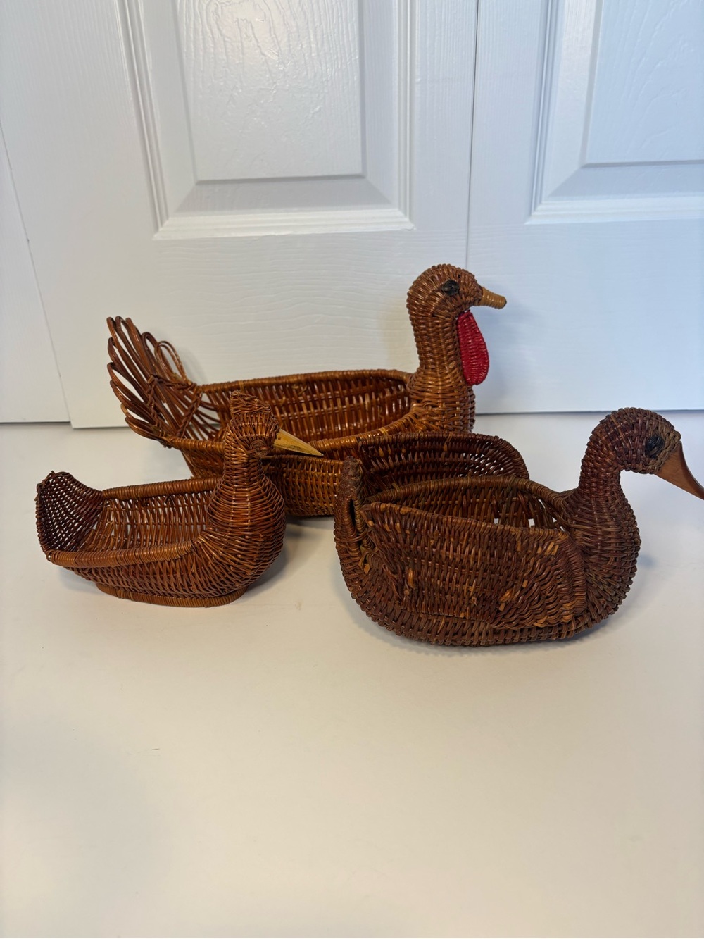 Vintage Wicker Bird Baskets Duck Goose Turkey Handwoven Decorative Catchall Set